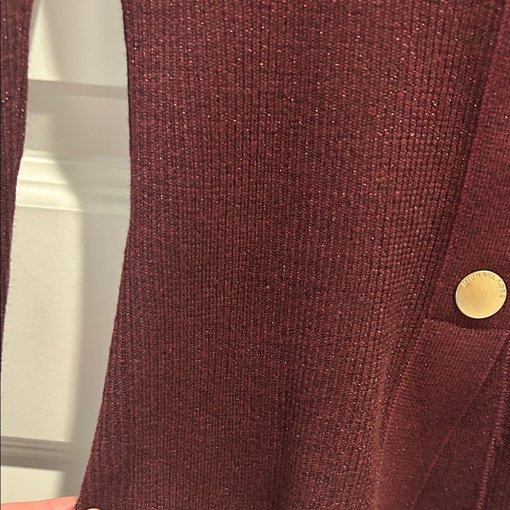 NWT Michael Kors Women's Burgundy Button-Up Top - Picture 4 of 6